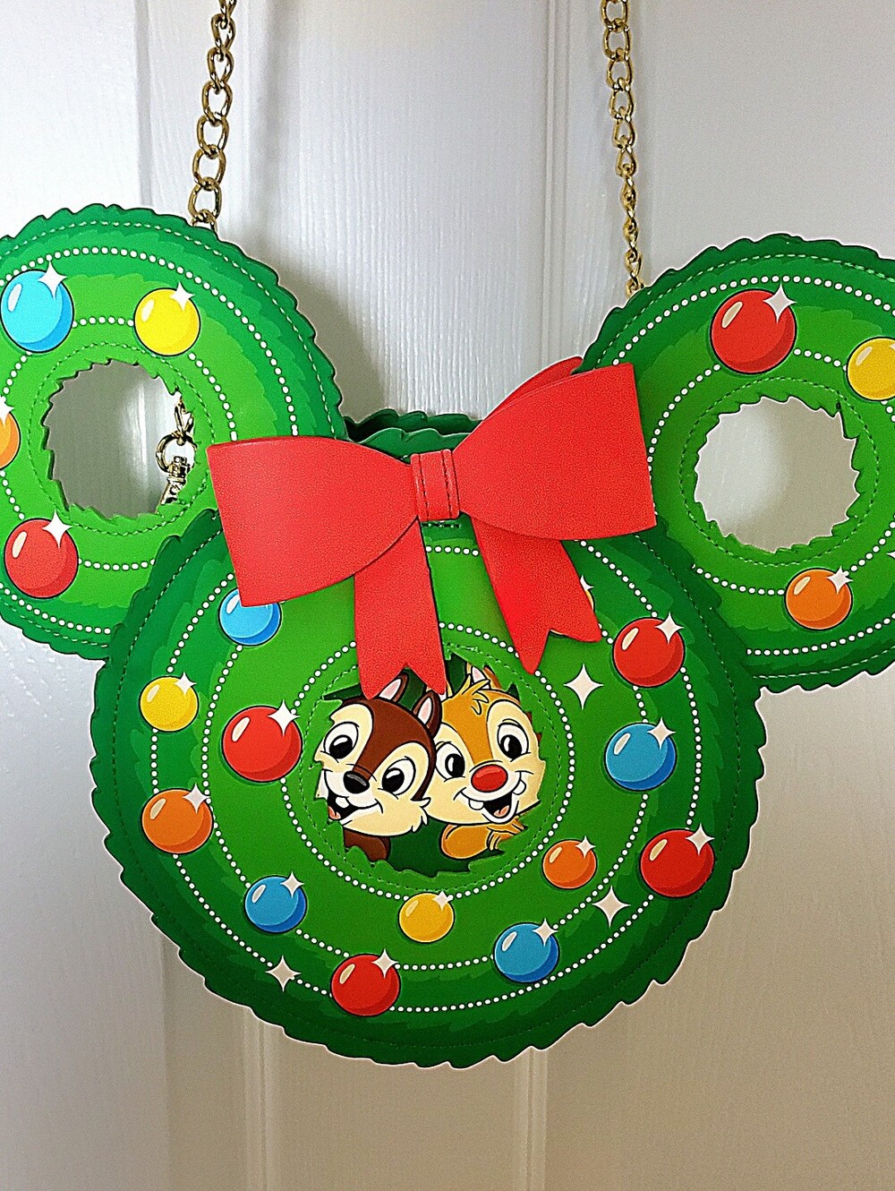 Disney Loungefly Chip & Dale Christmas Wreath Crossbody Bag